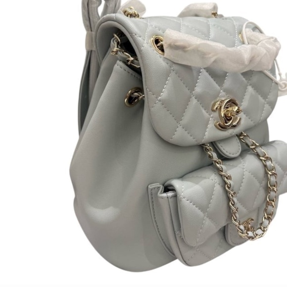 Gorgeous Backpack Or Purse - Picture 5 of 12